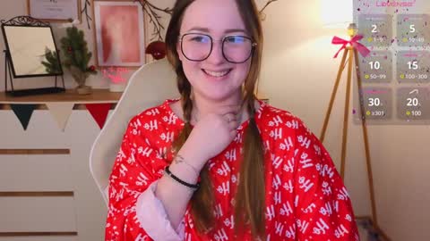 Snapshot of steph_sweet chatting on 25, 12, 2024 Emma online show from 25, 12, 2024