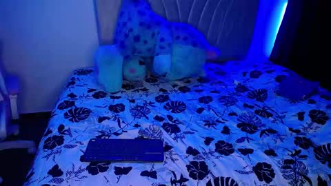 Emma online show from 19, 2, 2025