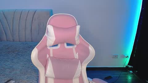 Emma online show from 2, 3, 2025