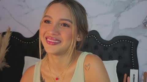 Snapshot of stephani_sweet chatting on 1, 5, 2026 Stefff online show from 1, 5, 2026