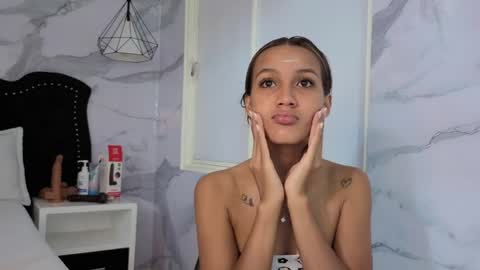 Snapshot of stephani_sweet chatting on 3, 5, 2026 Stefff online show from 3, 5, 2026