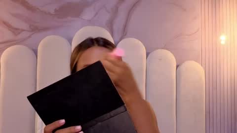 Snapshot of stephani_sweet chatting on 27, 5, 2026 Stefff online show from 27, 5, 2026