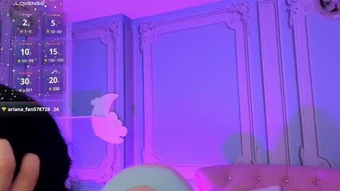 Snapshot of stephania_diamond chatting on 8, 1, 2025 online show from 8, 1, 2025