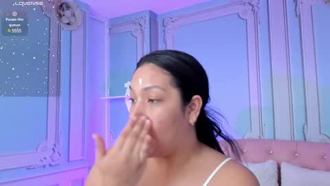 Snapshot of stephania_diamond chatting on 18, 1, 2025 online show from 18, 1, 2025