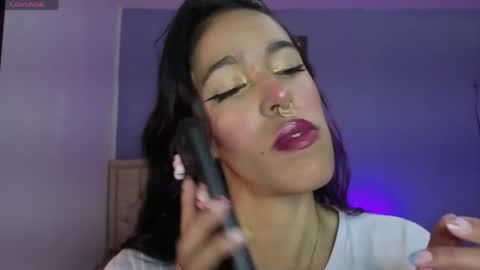 Snapshot of stephania_t chatting on 6, 5, 2026 Stephania online show from 6, 5, 2026