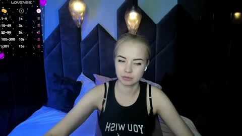 Snapshot of stephanie_sea chatting on 21, 1, 2025 Stephanie Sea online show from 21, 1, 2025