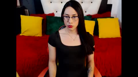 stephanieparadis online show from 12, 5, 2026