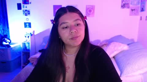 Stephanie  online show from 9, 12, 2024