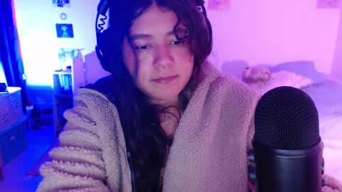 Stephanie  online show from 13, 12, 2024