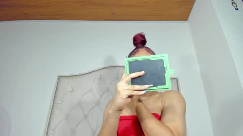 Anny online show from 28, 1, 2025