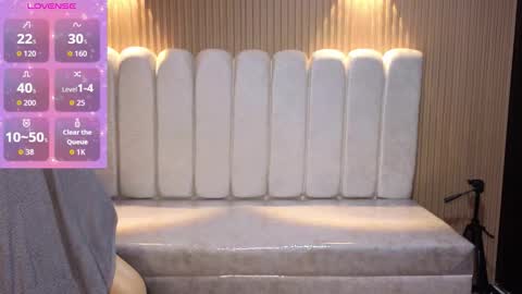 stephany_rodriguez_ online show from 3, 12, 2025