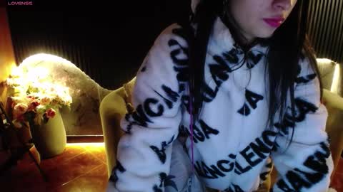 stephany_rodriguez_ online show from 22, 3, 2026