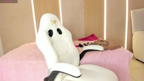 Stephany online show from 16, 3, 2026