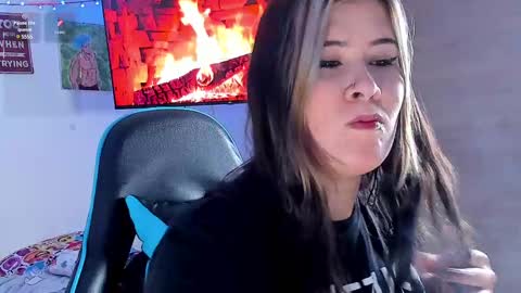 Stephany  independient model  online show from 3, 3, 2025