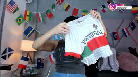Stefanny online show from 23, 6, 2026
