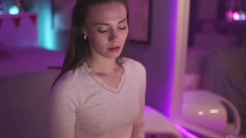 stephie0404 online show from 12, 12, 2024