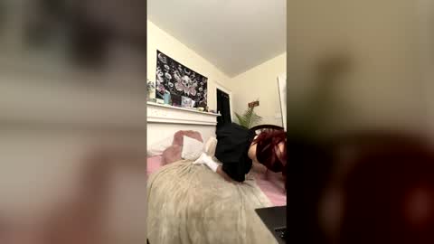stephielynnnnn online show from 23, 5, 2026