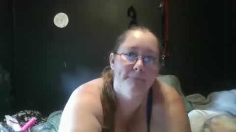 Snapshot of stephsexpress chatting on 22, 9, 2025 stephsexpress online show from 22, 9, 2025