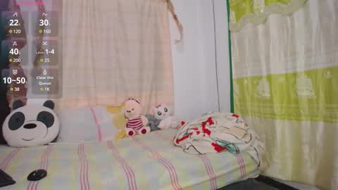 Angie mature online show from 4, 1, 2025