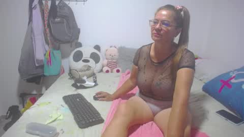 Angie mature online show from 7, 3, 2025