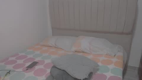 Snapshot of stepmom_slut_50_ chatting on 1, 6, 2026 Angie mature online show from 1, 6, 2026