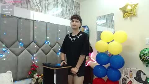 Snapshot of steve_hotman_ chatting on 23, 6, 2026 Steve Hotman online show from 23, 6, 2026