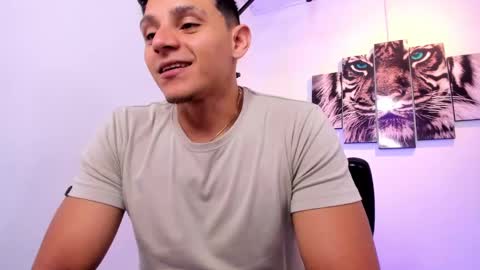 STIVEN online show from 8, 3, 2025
