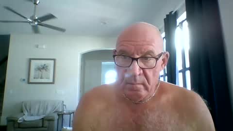 stevejons47 online show from 15, 9, 2025