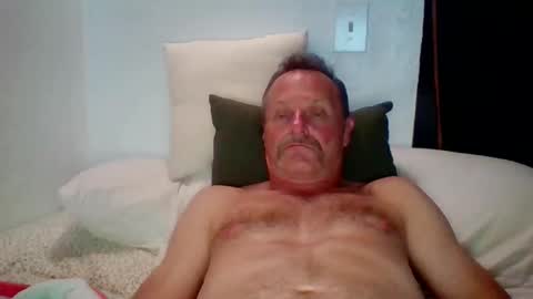 Snapshot of steven626708 chatting on 29, 3, 2026 steven626708 online show from 29, 3, 2026