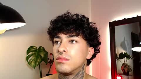 Daniel Steven Navarro online show from 16, 3, 2026