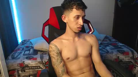 Snapshot of stevensex501 chatting on 27, 2, 2025 steven online show from 27, 2, 2025