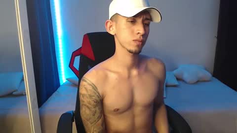 Snapshot of stevensex501 chatting on 28, 2, 2025 steven online show from 28, 2, 2025