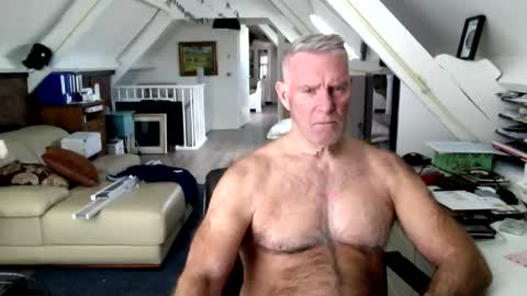 Snapshot of stevetwo chatting on 20, 4, 2026 stevetwo online show from 20, 4, 2026