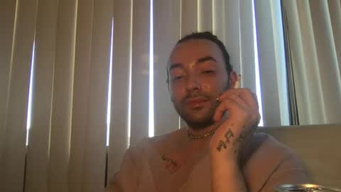 Snapshot of stevey_94 chatting on 5, 10, 2025 gay tease online show from 5, 10, 2025