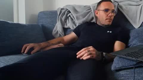 stevie_rae online show from 13, 10, 2025