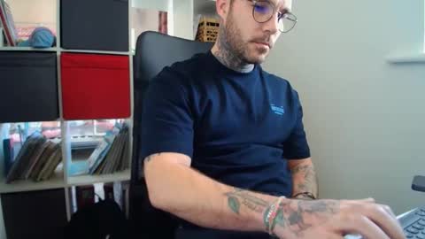 stevie_rae online show from 24, 10, 2025