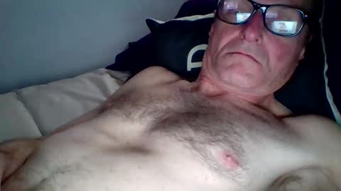 steviehard7 online show from 14, 1, 2025
