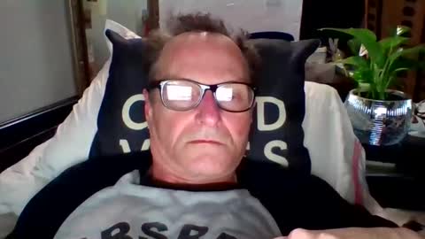 steviehard7 online show from 19, 1, 2025