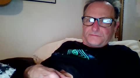 steviehard7 online show from 26, 1, 2025