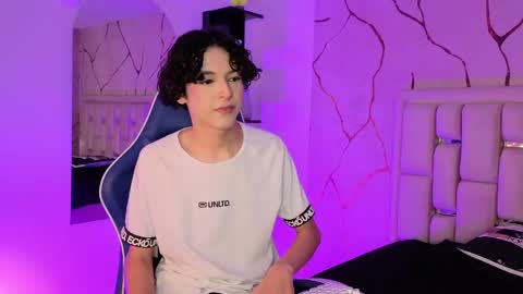 Snapshot of sthepanodimonaco chatting on 15, 5, 2026 Sthepano online show from 15, 5, 2026