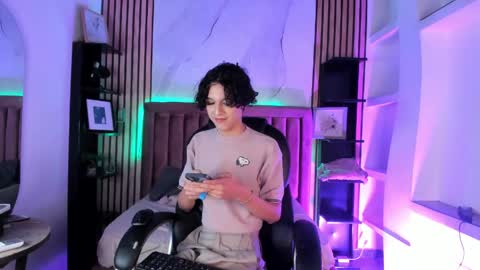 Snapshot of sthepanodimonaco chatting on 2, 6, 2026 Sthepano online show from 2, 6, 2026