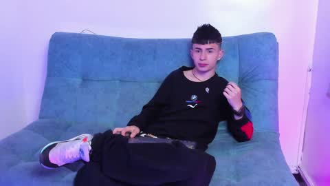 Snapshot of stivarfox21 chatting on 6, 2, 2025 Stivarfox21 online show from 6, 2, 2025