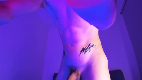 Snapshot of stivarfox21 chatting on 4, 3, 2025 Stivarfox21 online show from 4, 3, 2025