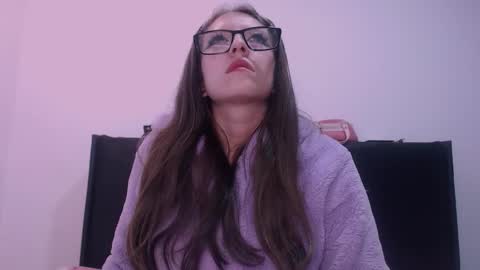 Snapshot of stiven_1_ chatting on 12, 11, 2025 stiven online show from 12, 11, 2025