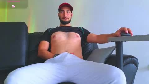 Stiven Montiel online show from 20, 9, 2025