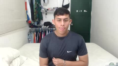 Snapshot of stivmike01 chatting on 14, 1, 2025 Mike online show from 14, 1, 2025