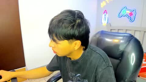 Snapshot of stiwentwink chatting on 17, 10, 2025 Stiwen online show from 17, 10, 2025