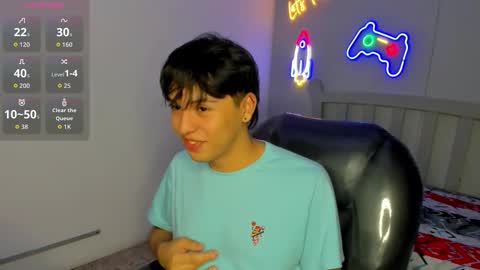 Snapshot of stiwentwink chatting on 23, 10, 2025 Stiwen online show from 23, 10, 2025