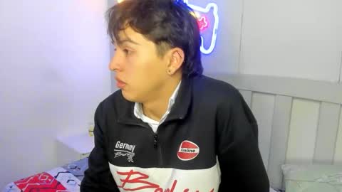 Snapshot of stiwentwink chatting on 31, 10, 2025 Stiwen online show from 31, 10, 2025