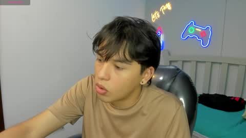 Snapshot of stiwentwink chatting on 5, 11, 2025 Stiwen online show from 5, 11, 2025